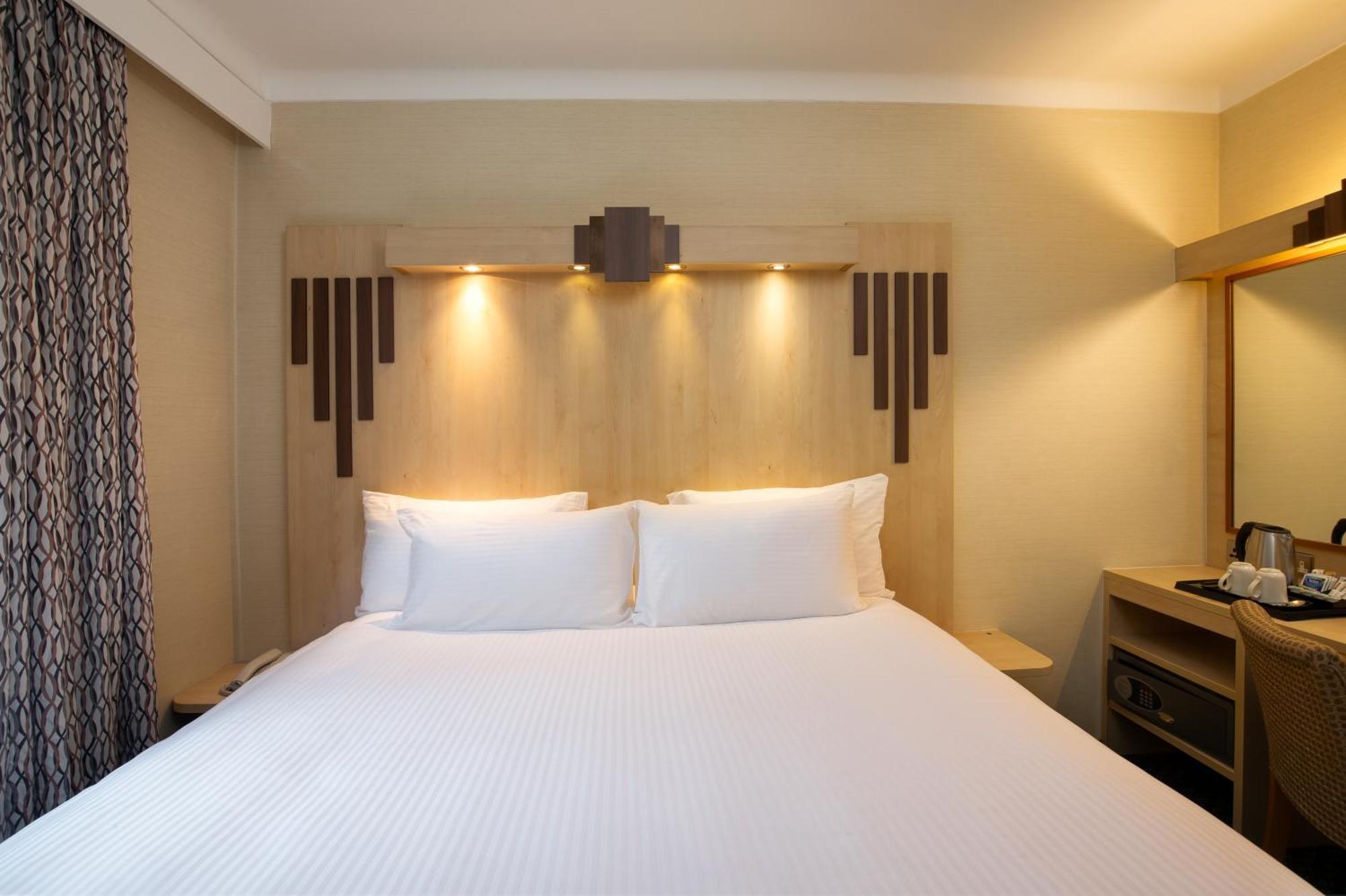 Tavistock Hotel Лондон Екстер'єр фото