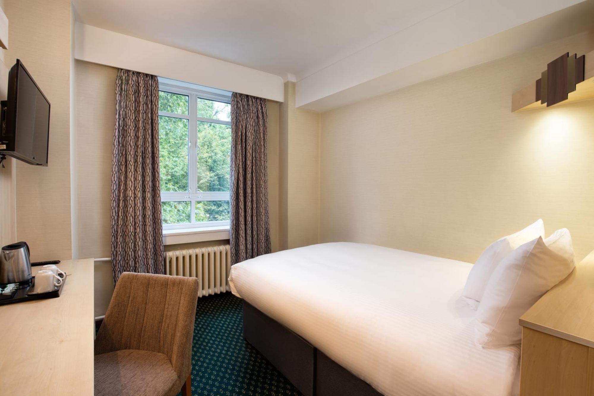 Tavistock Hotel Лондон Екстер'єр фото