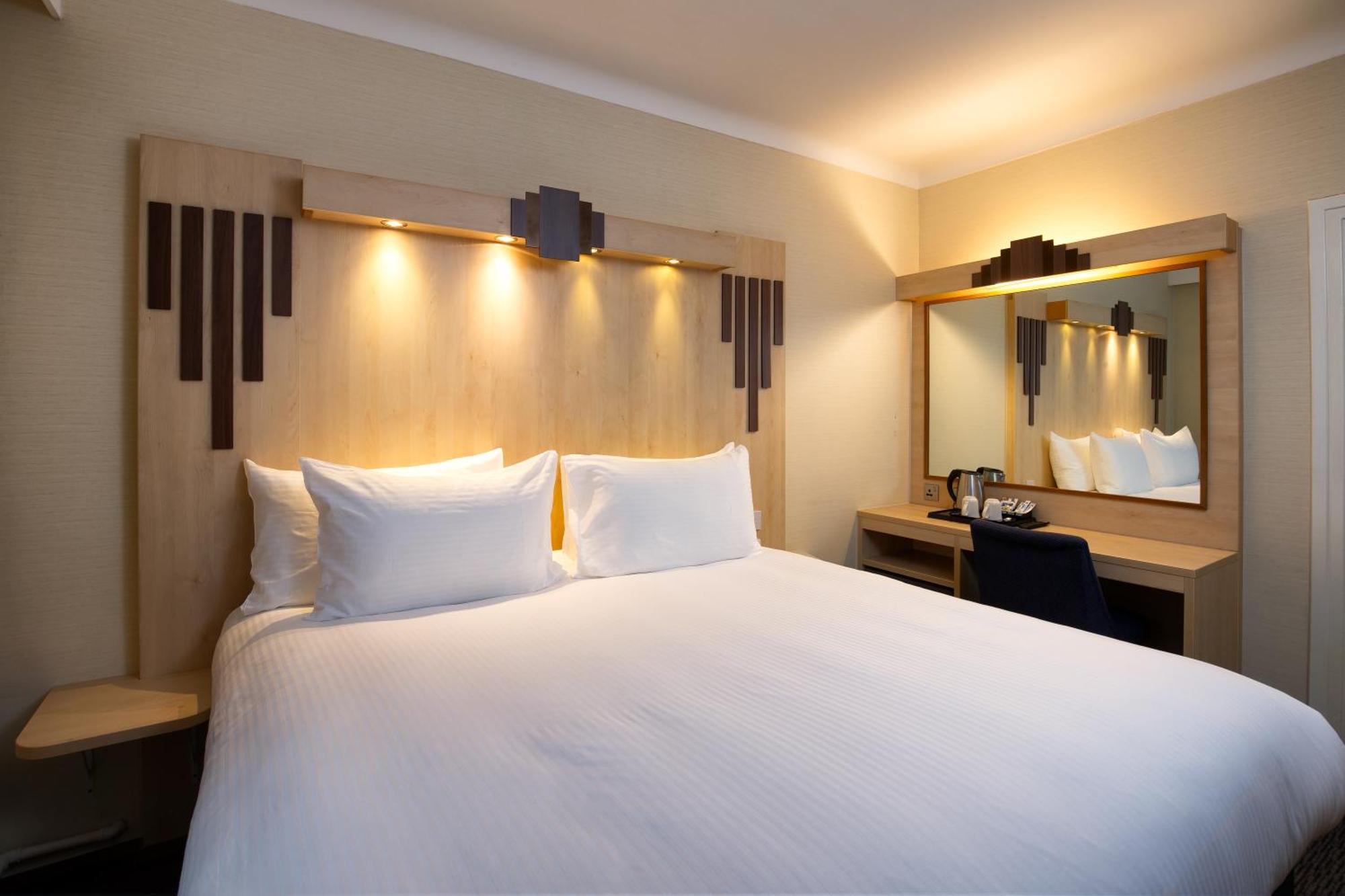Tavistock Hotel Лондон Екстер'єр фото