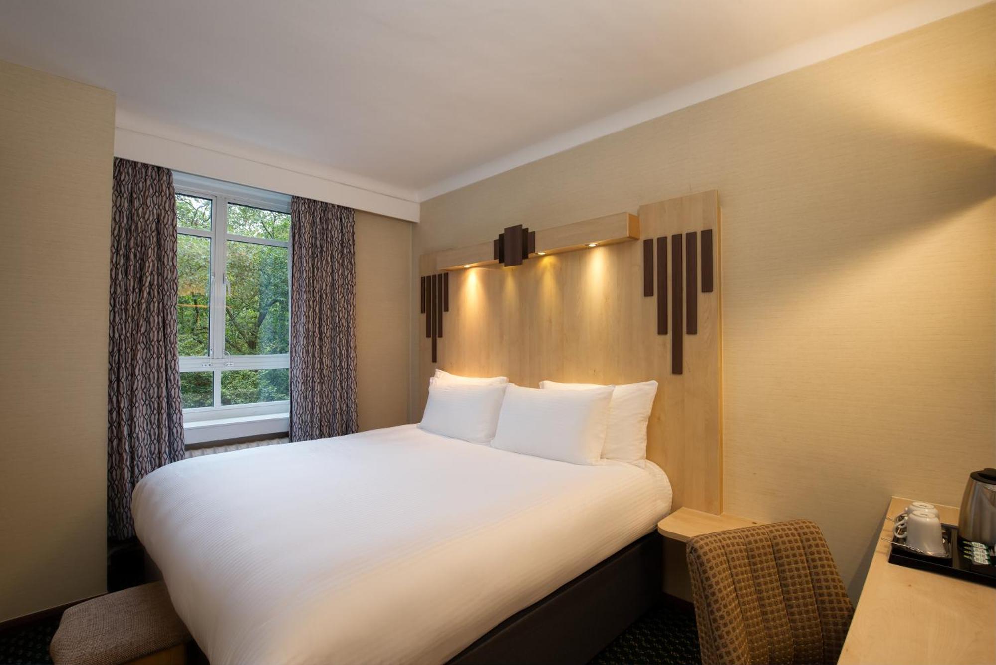 Tavistock Hotel Лондон Екстер'єр фото